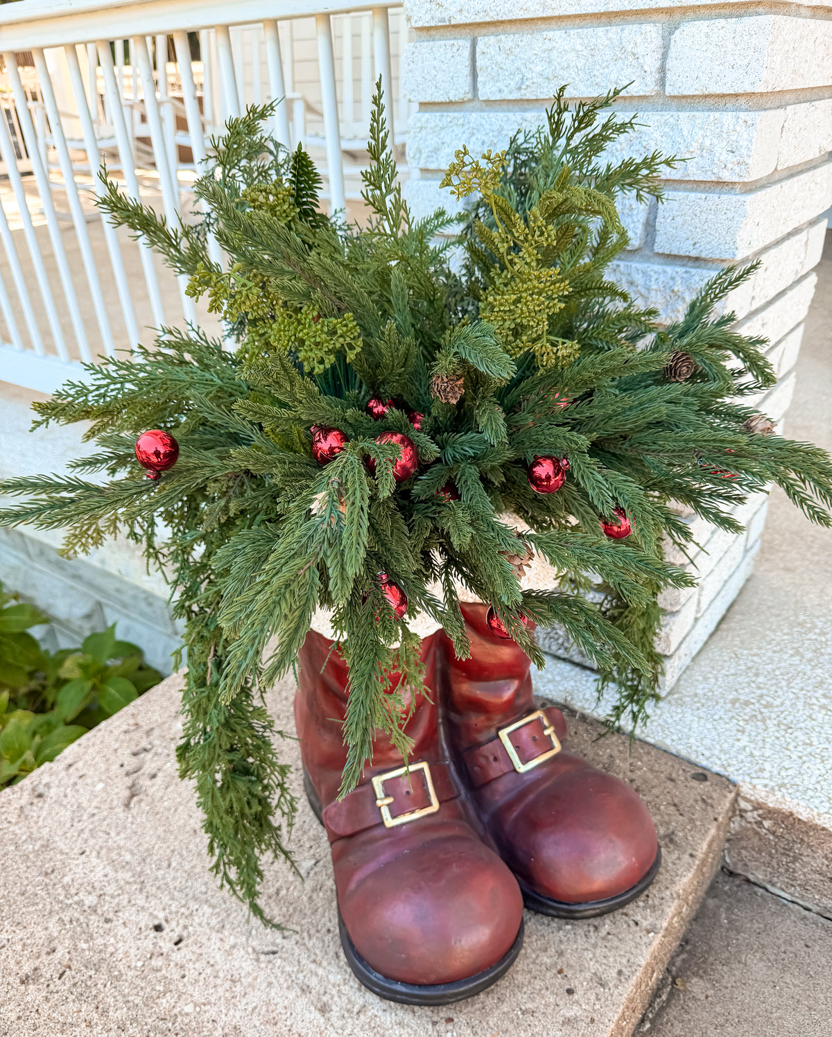Jumbo Red Magnesium Santa Boots