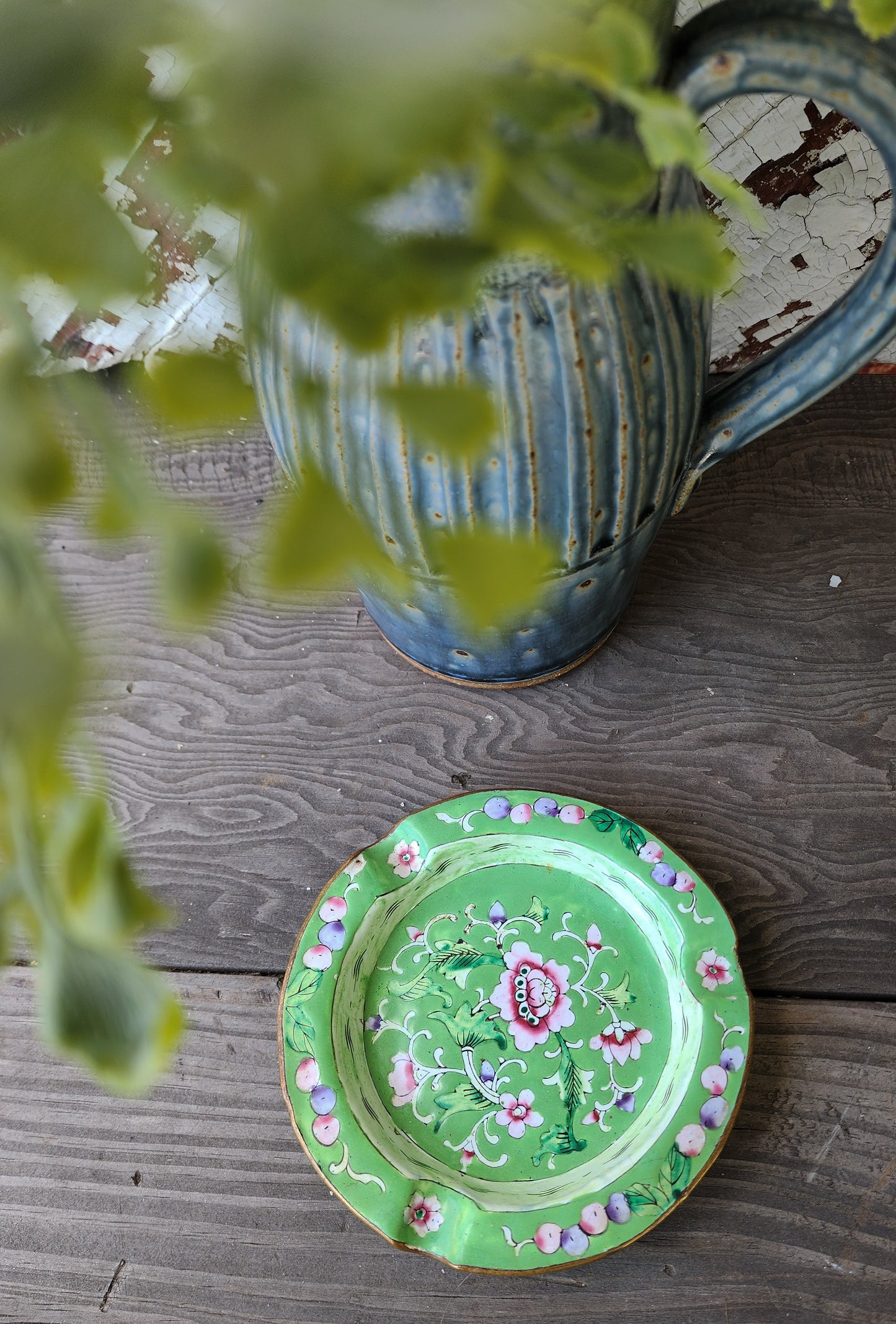Antique Chinese Cloisonne Canton Enamel Ashtray