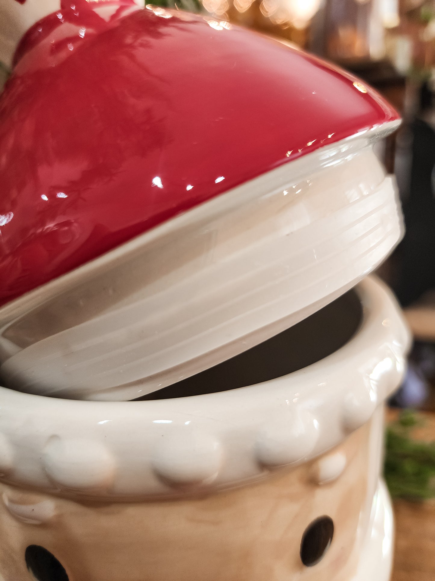 Ceramic Santa Shaped Cookie Jar w/ Lid