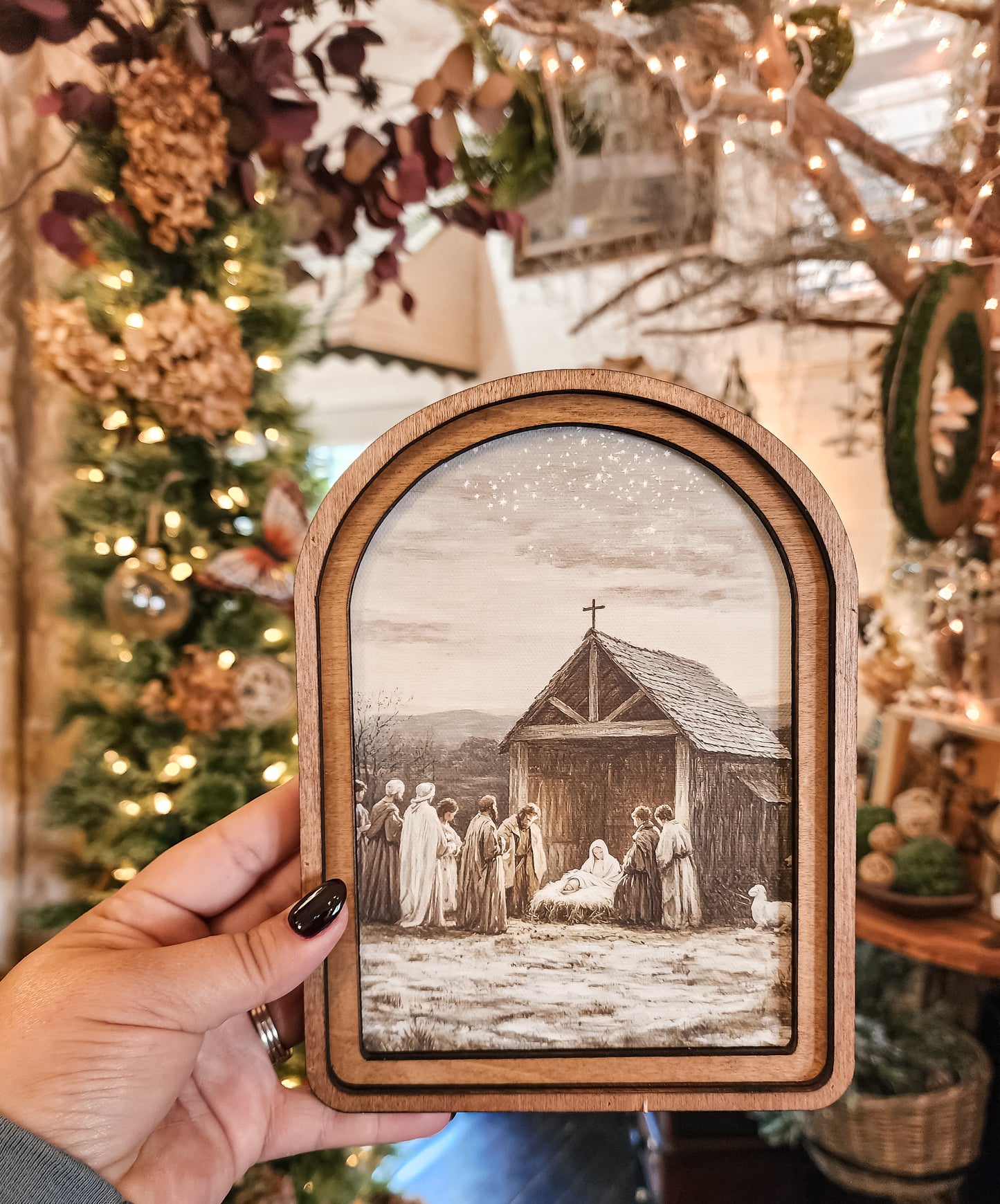 Arched Wood Manger Scene Print
