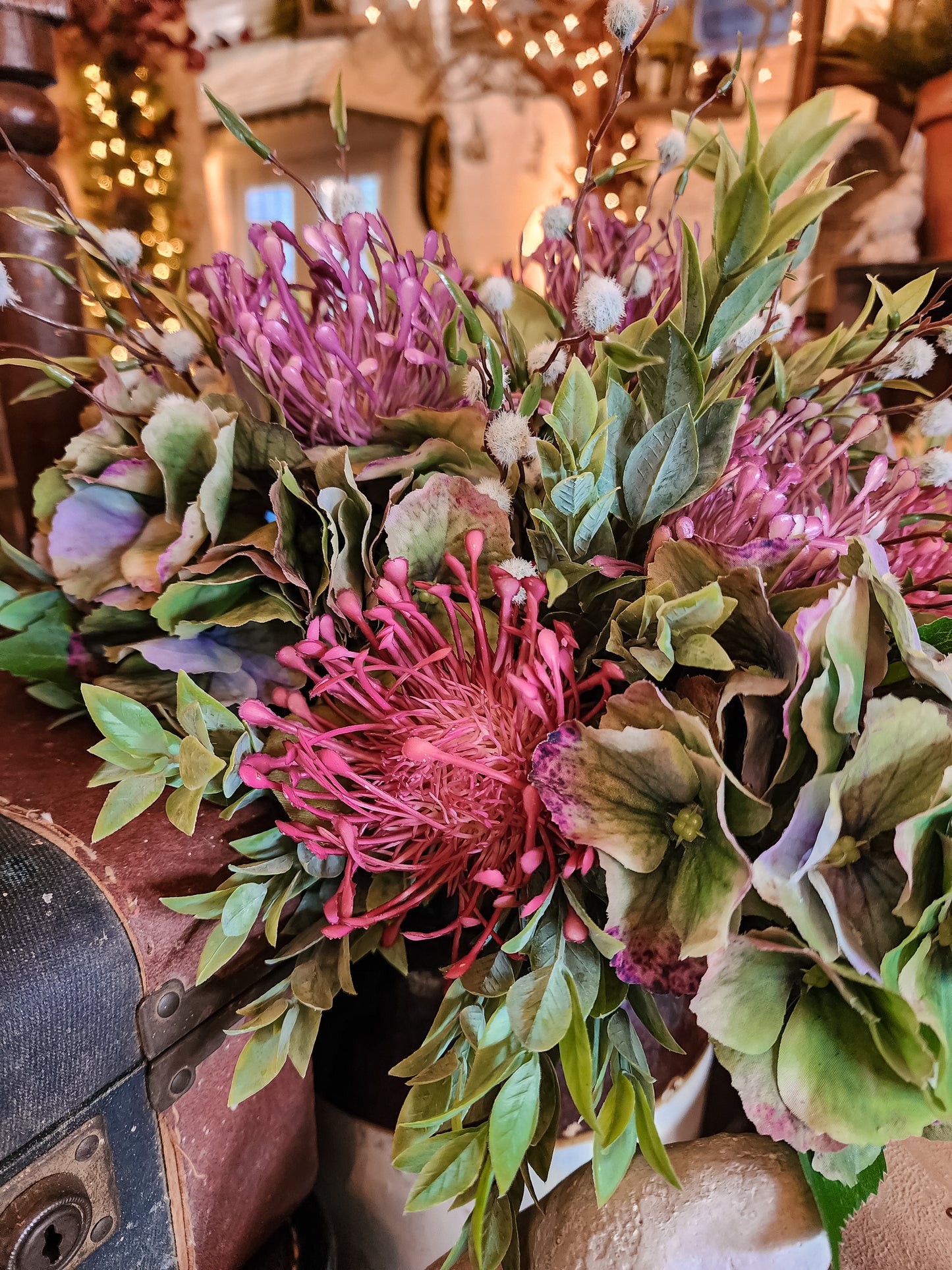 Short Proteas Stem (Assorted Colors)