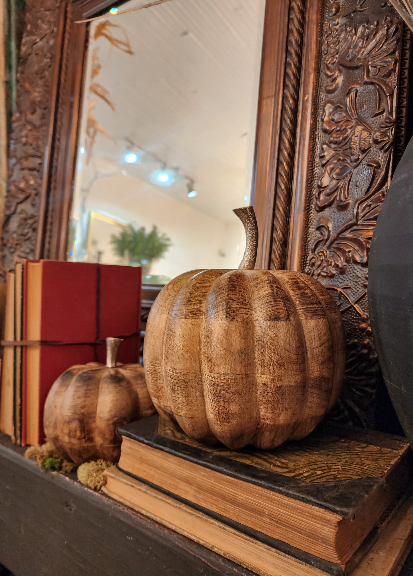 Maddox Mango Wood Pumpkin | Two Sizes