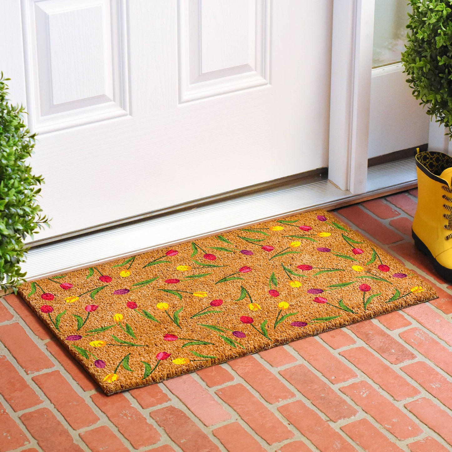 Colorful Tulips Doormat: 17'' x 29''