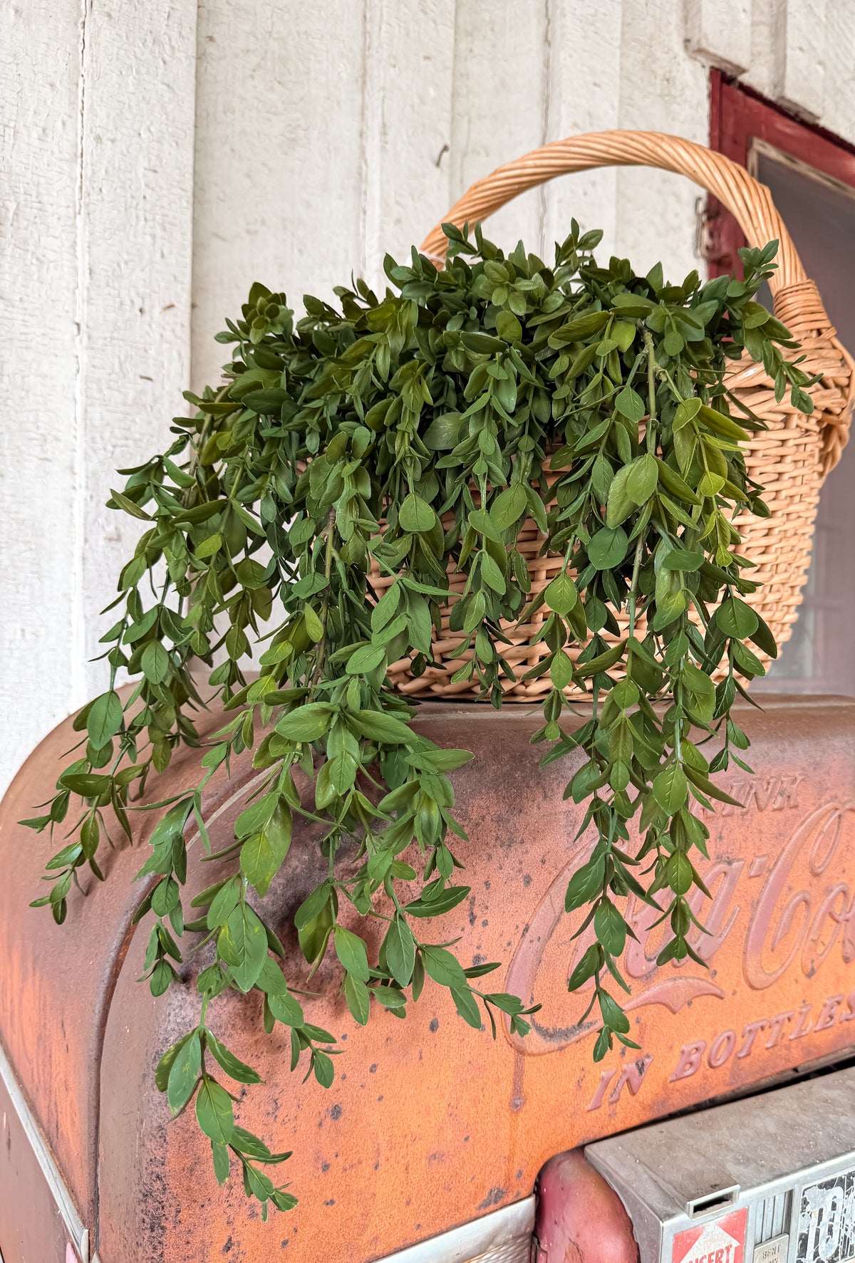 28” Mini Leaf Greenery Hanging