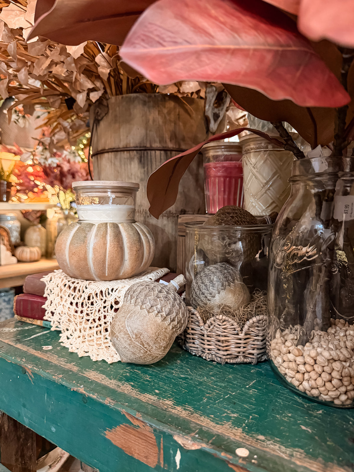 Whitewashed Resin Acorn (BUY MORE + SAVE)