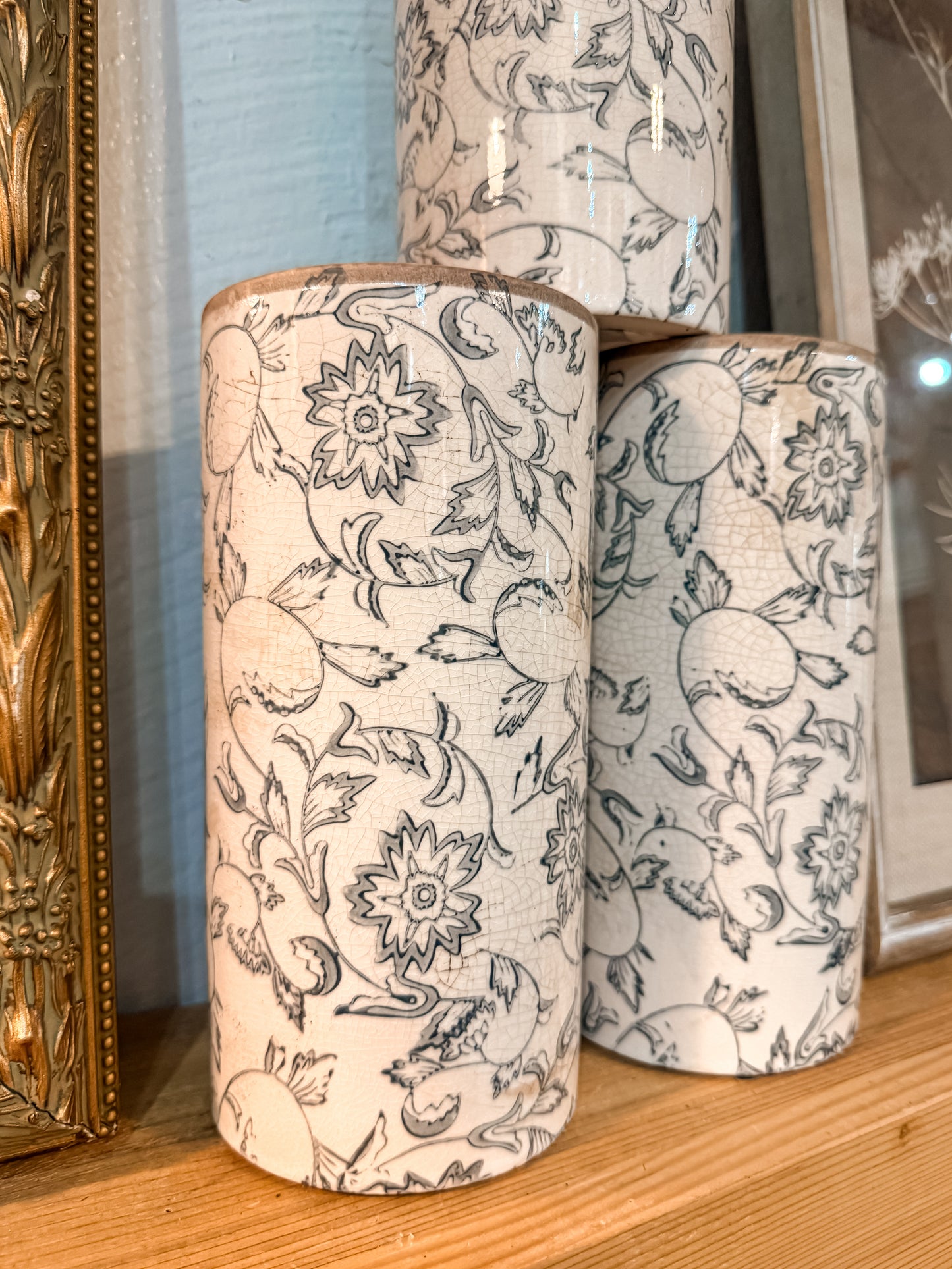 Heritage Black Crackle Vase