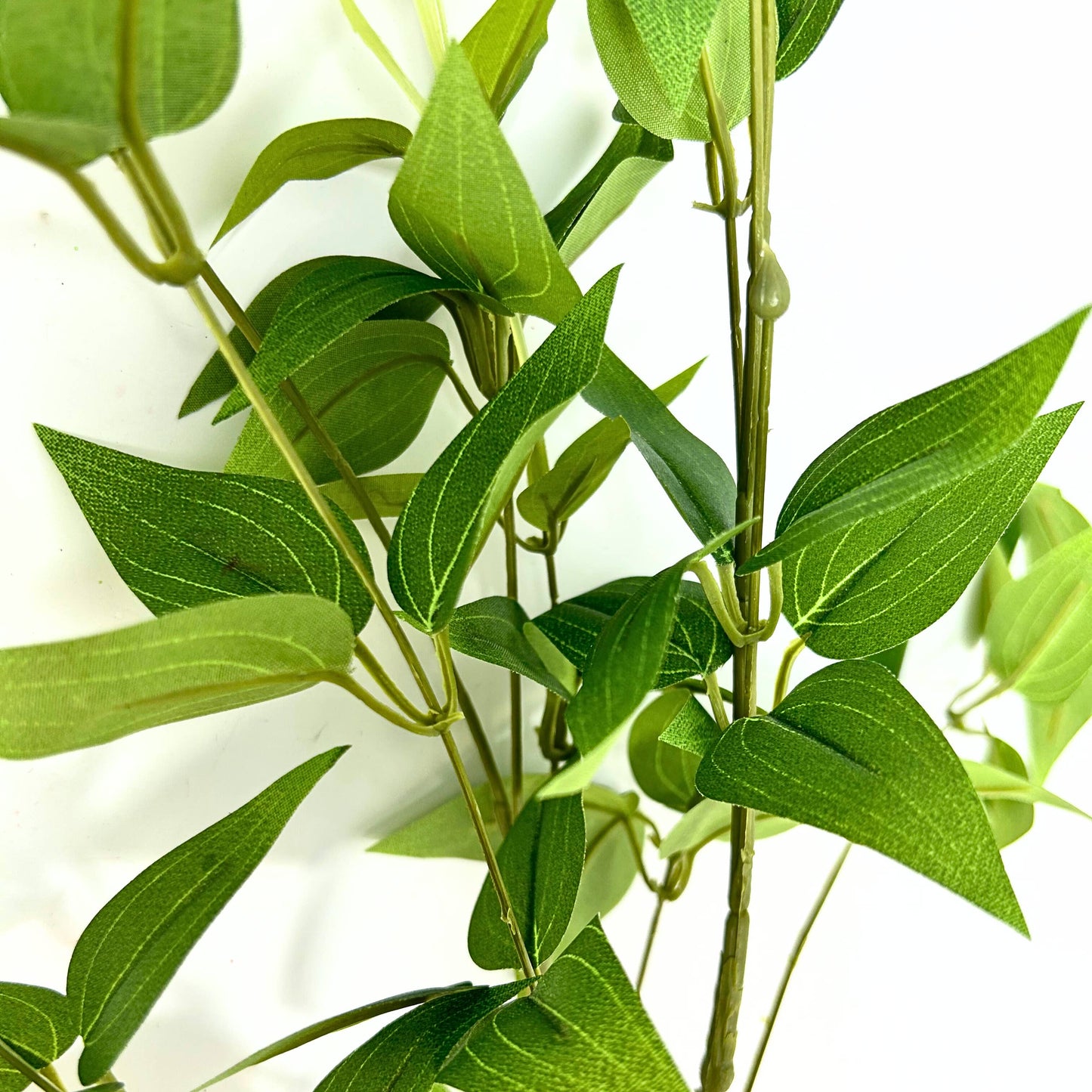 46” Clematis Leaf Spray - Two Toned Green