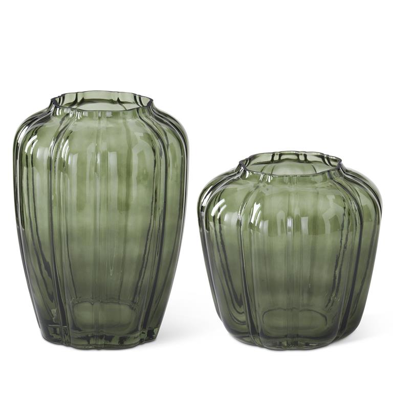 Green Pressed Glass Vase (Assoterd)