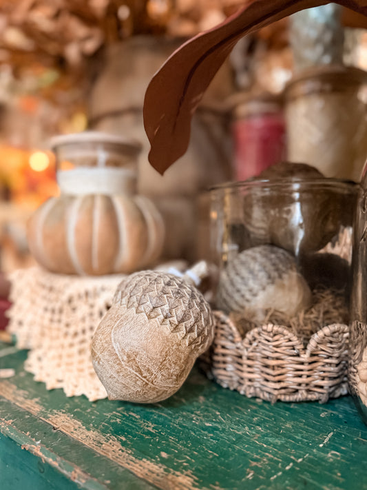 Whitewashed Resin Acorn (BUY MORE + SAVE)