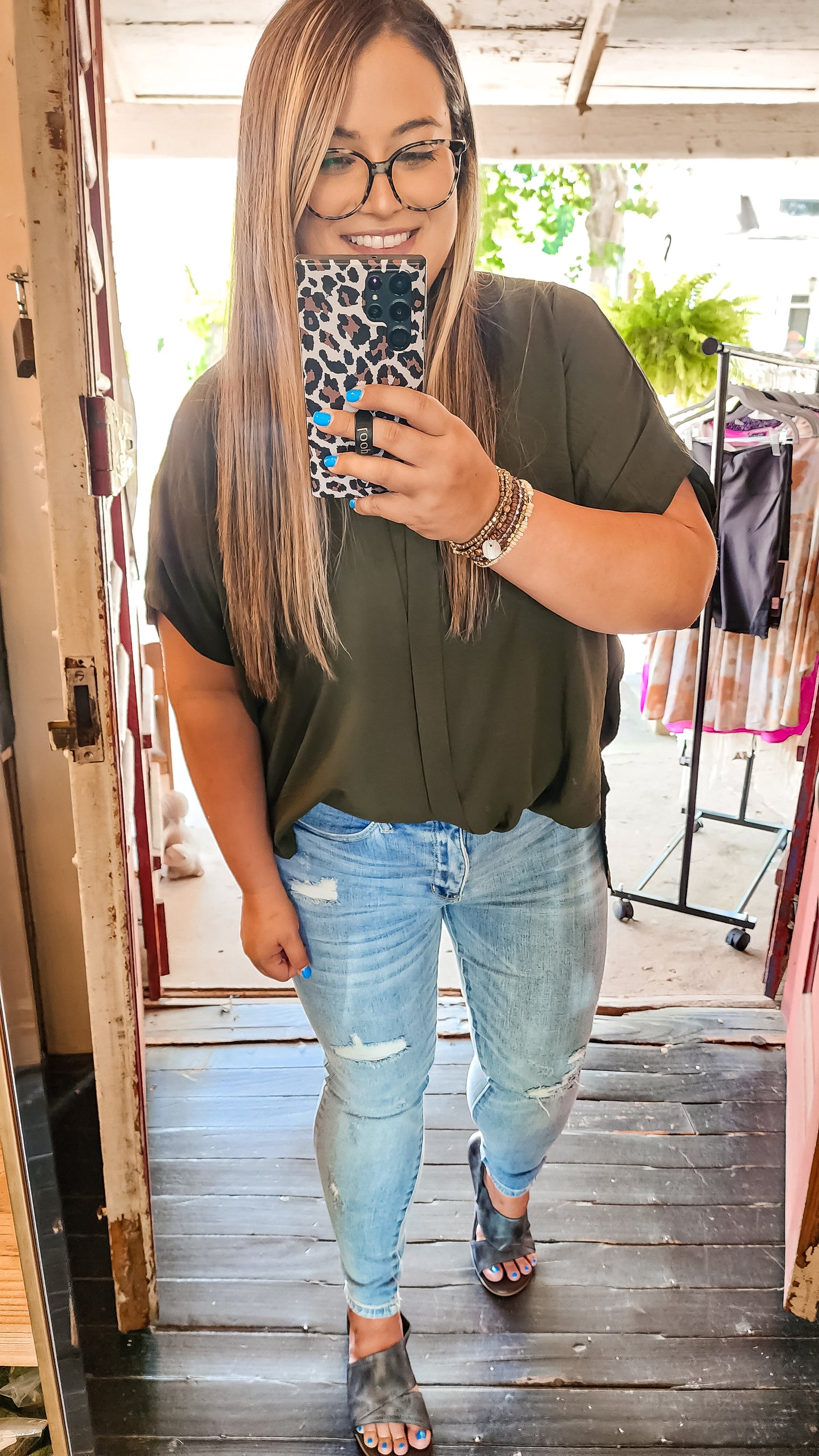 Brighter Days Top (Olive)