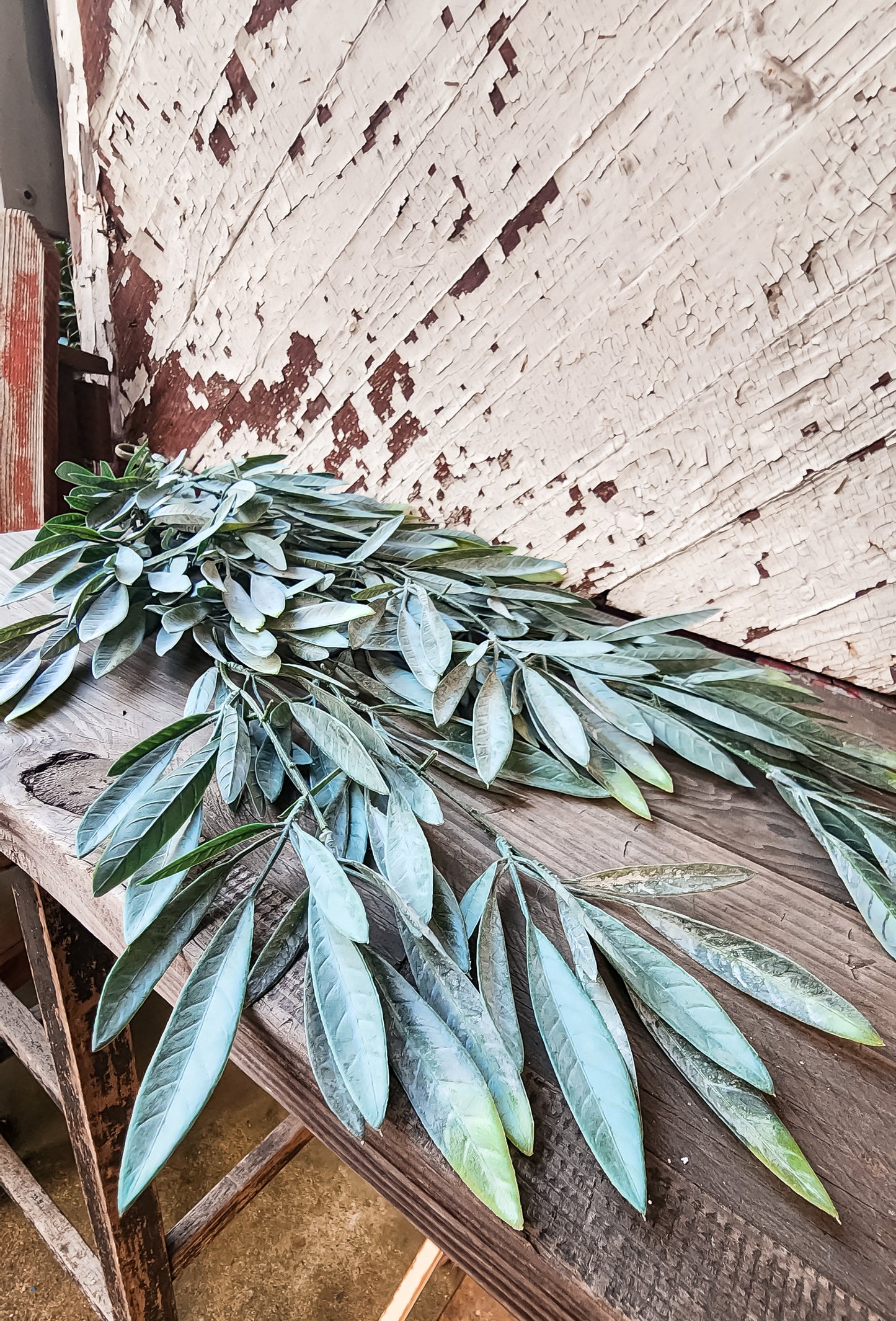 Blade Eucalyptus Tear Drop