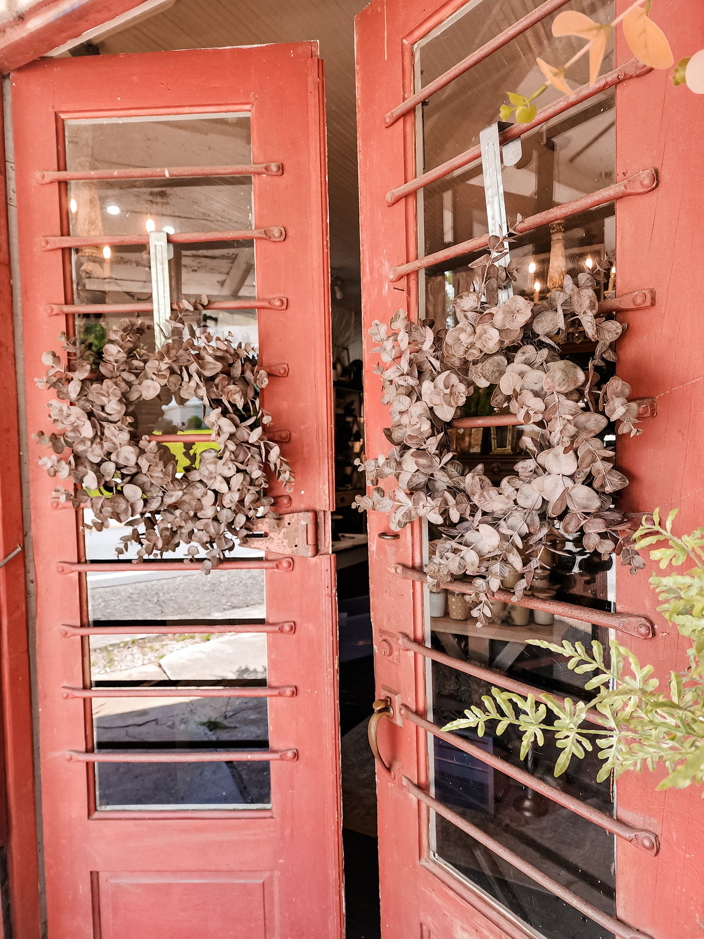 Shiloh Purple Eucalyptus Wreath