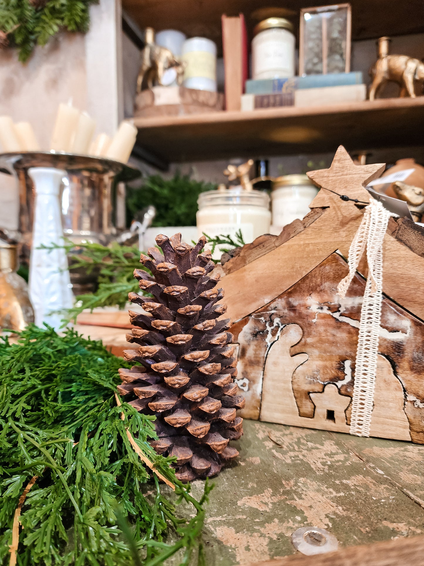 Resin Standing Pinecone