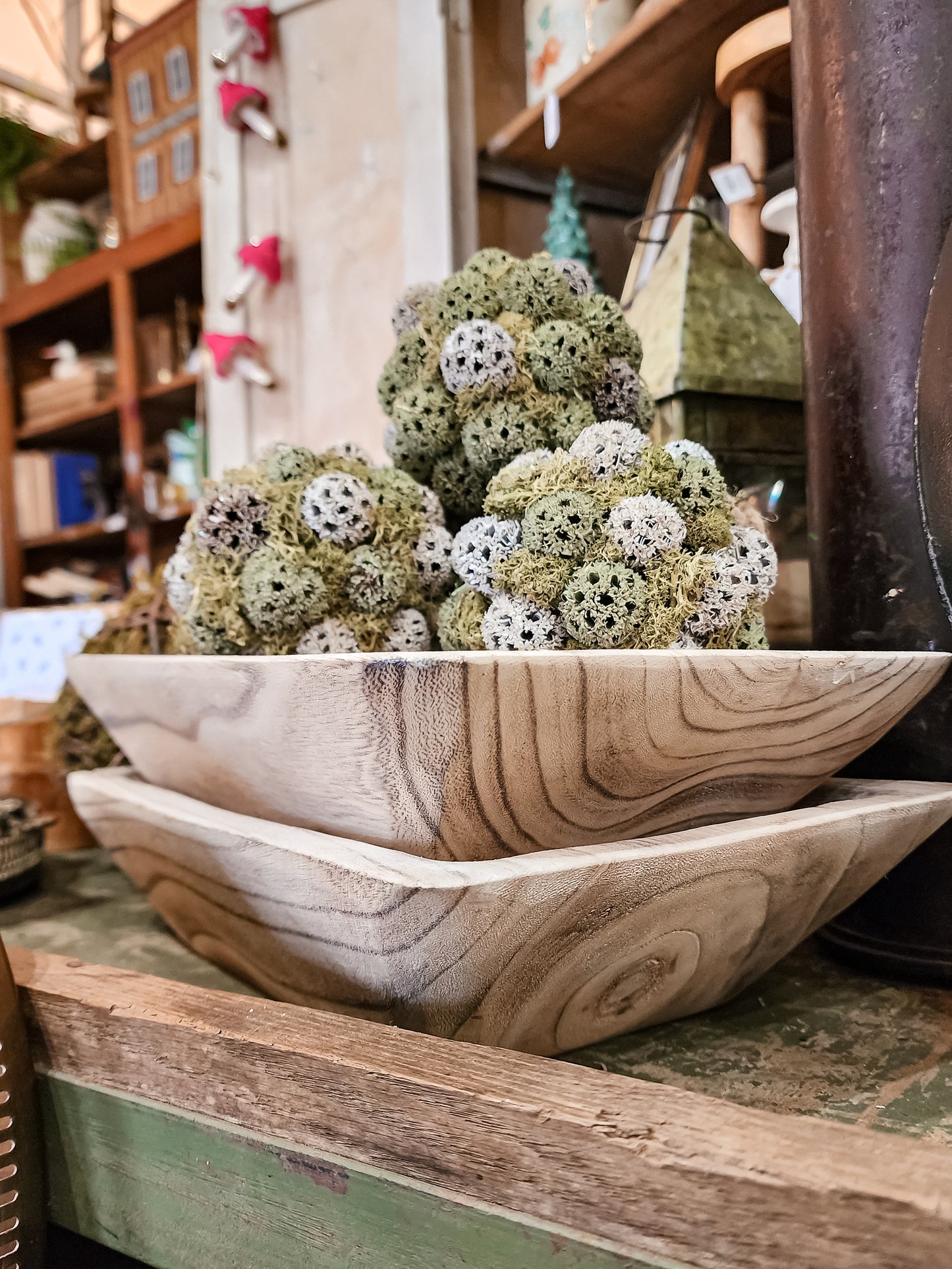 Valli Wooden White Washed Bowl