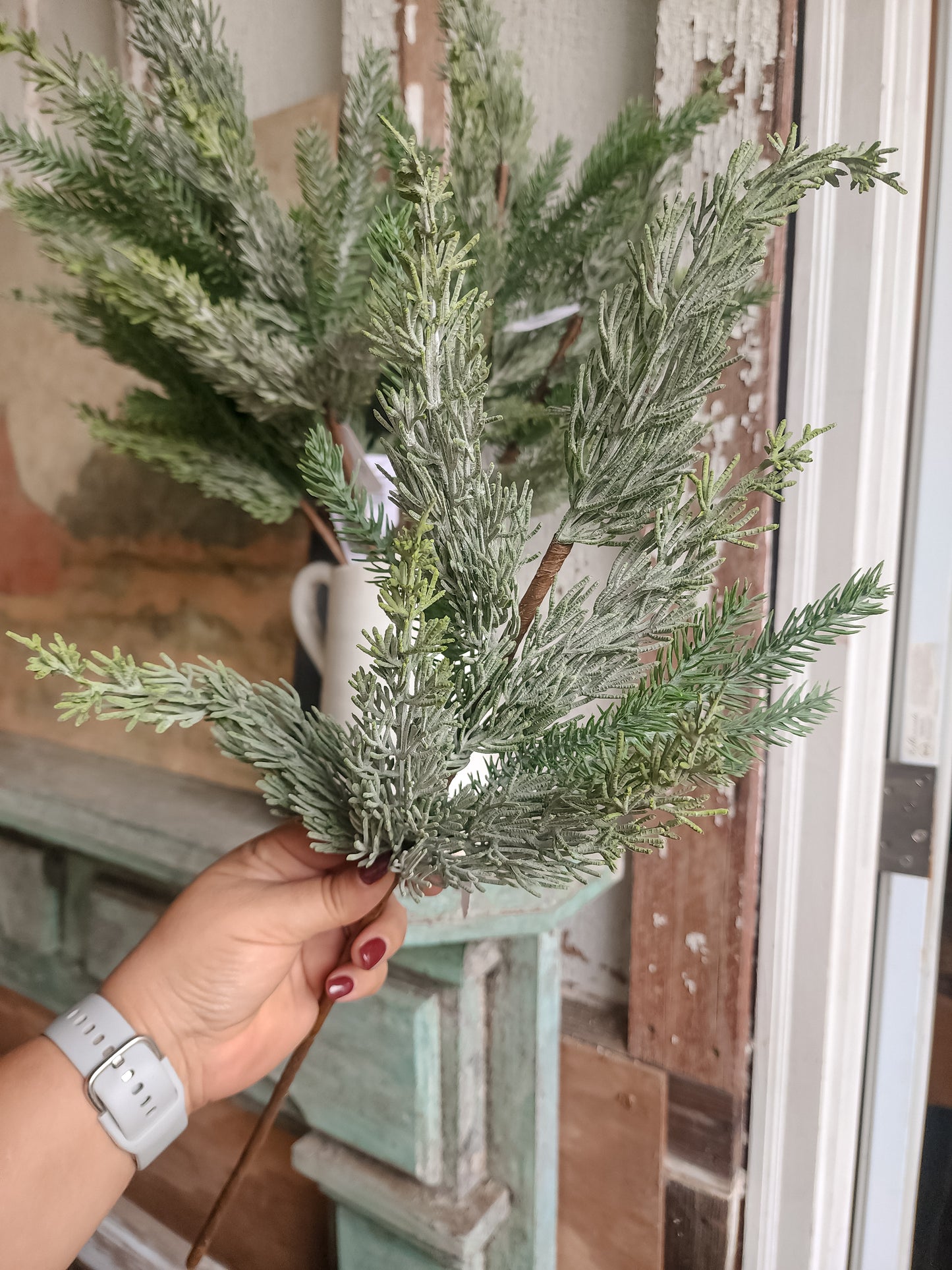 Frosted Green Pine Spray