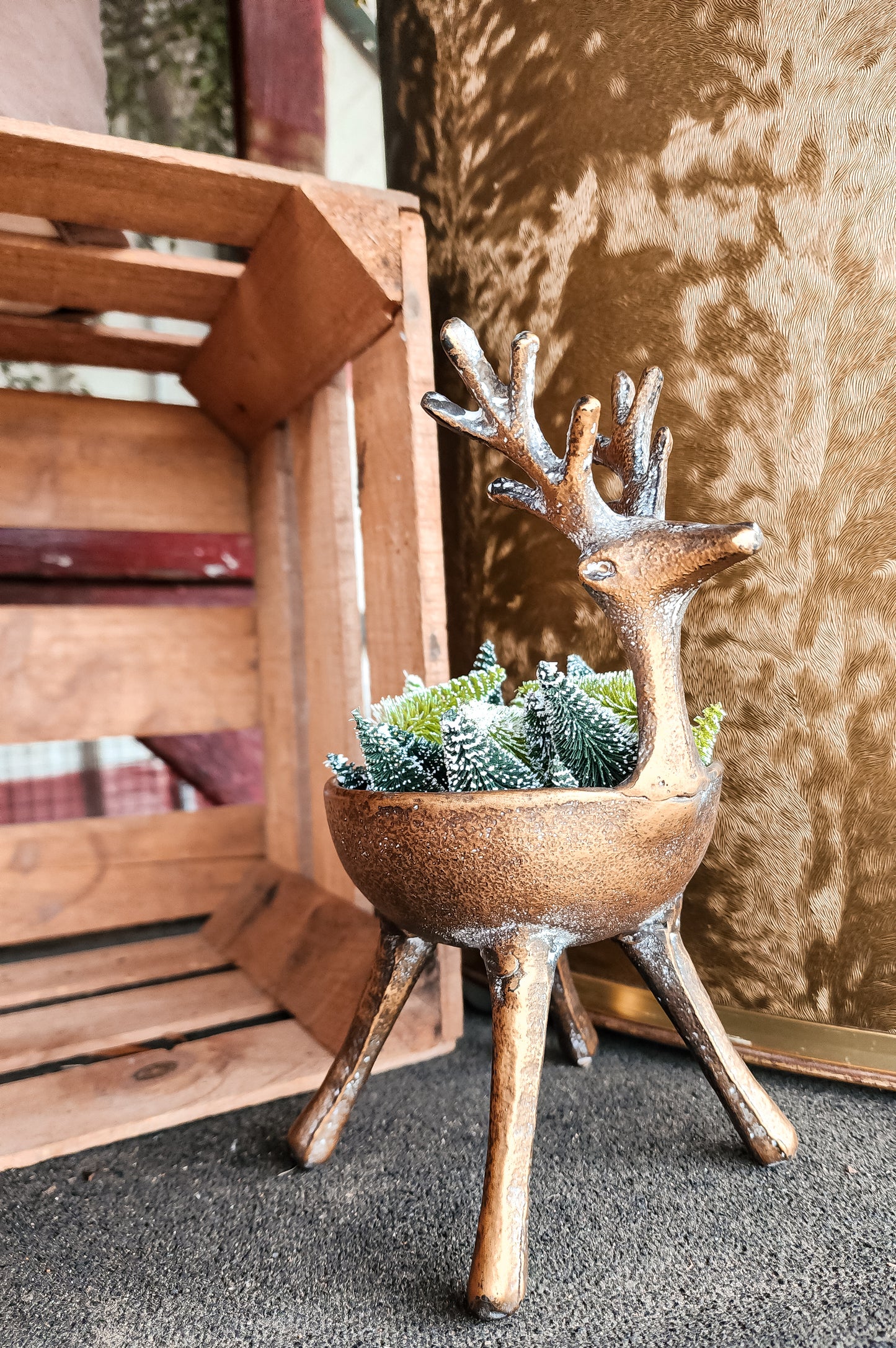 Antique Gold Metal Deer (Dish)