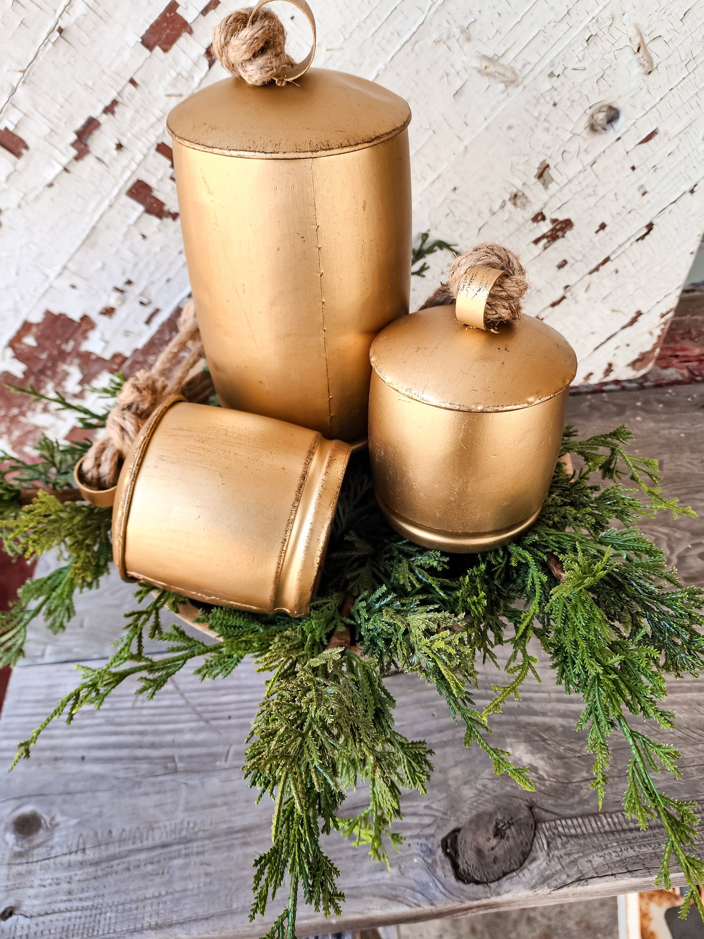 Clark Large Cluster Gold Bells