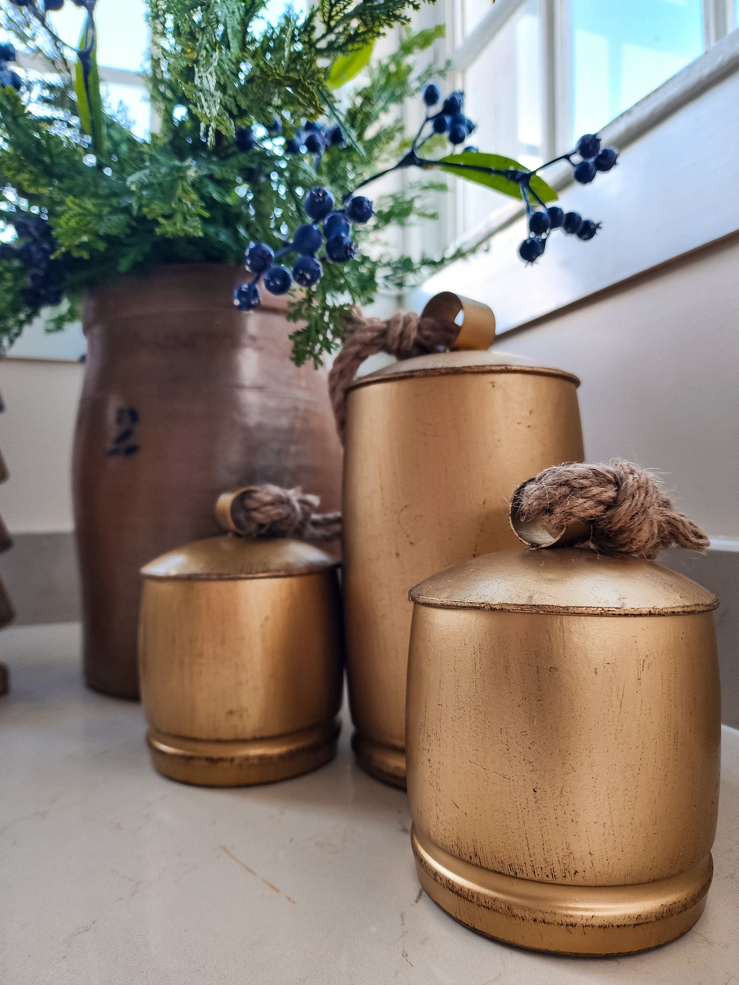 Clark Large Cluster Gold Bells