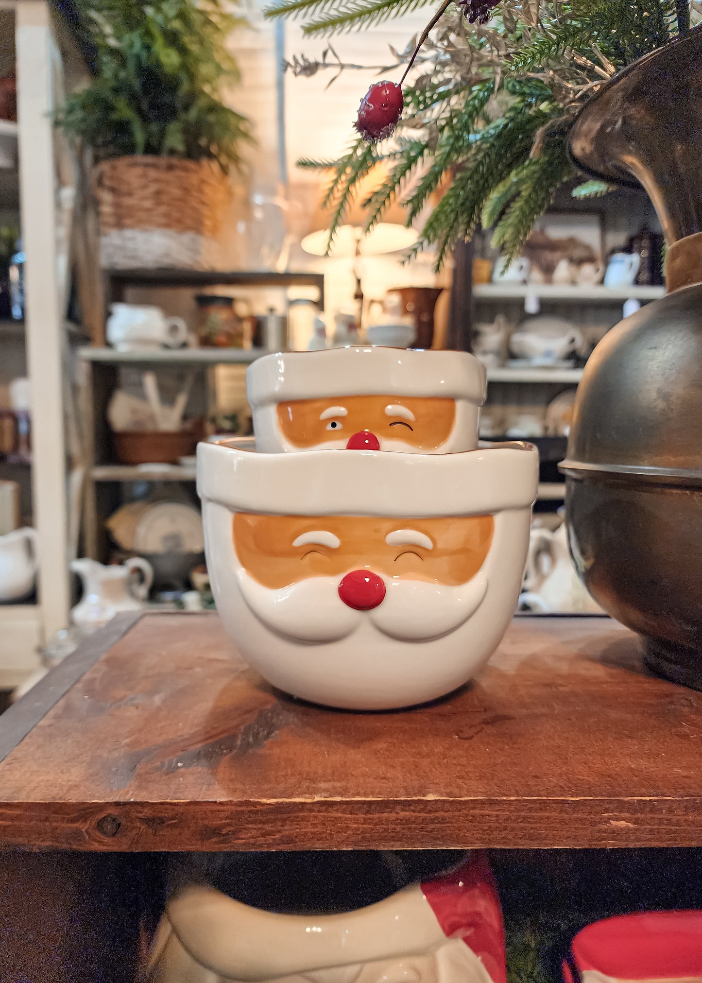 Stoneware Santa Head Shaped Mixing Bowl with Red Rim (Assorted Sizes)