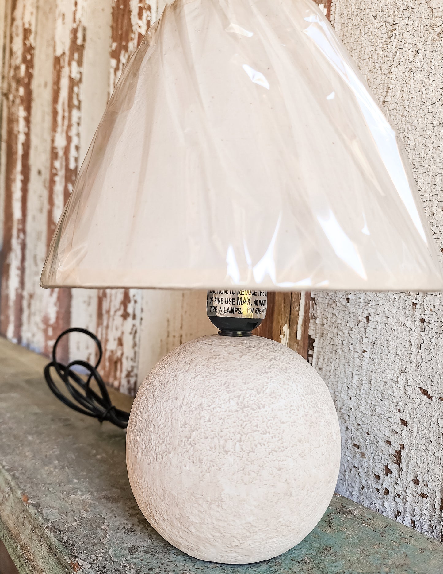 Textured Round Ceramic Lamp