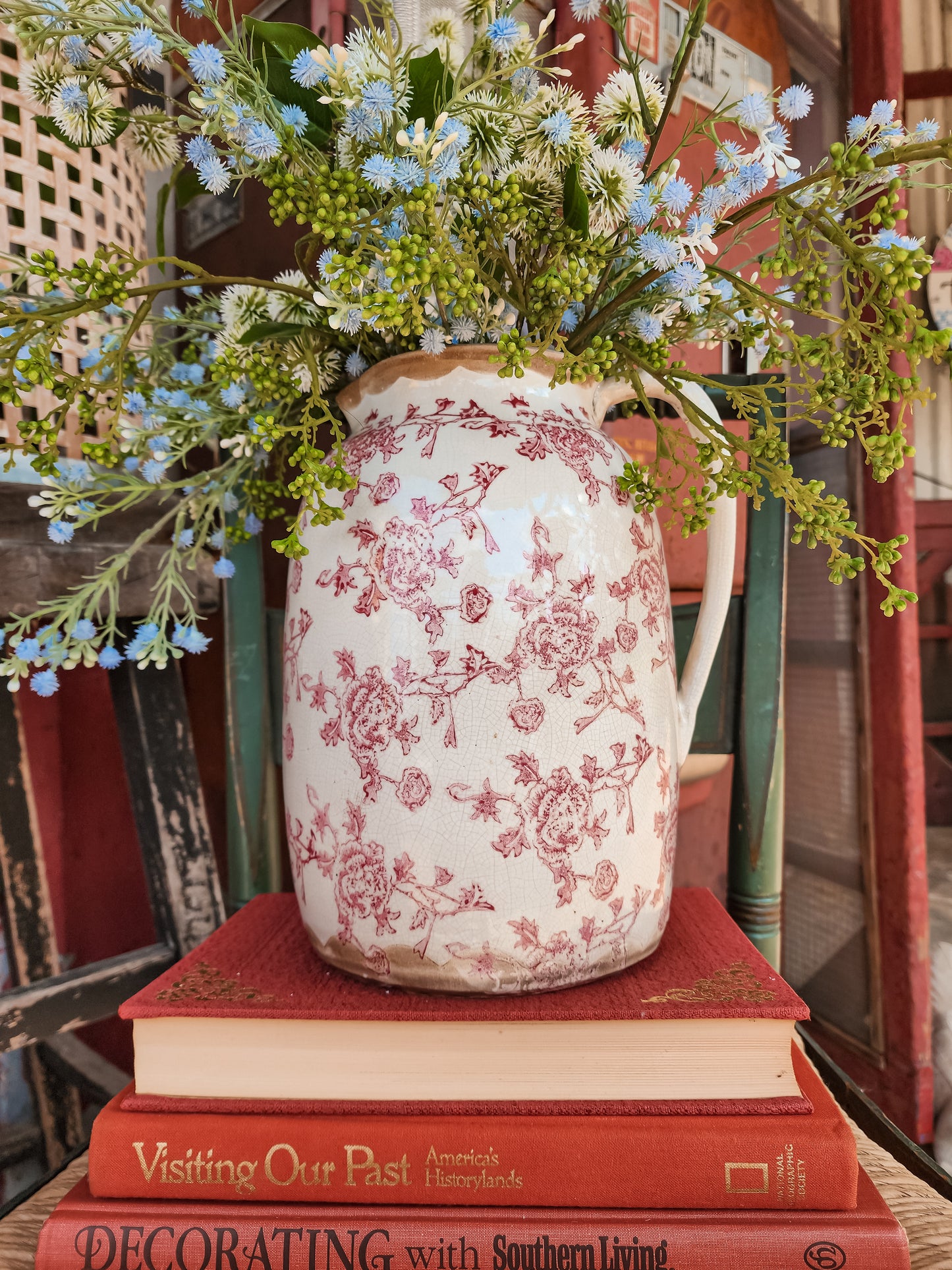 Red Heritage Handled Vase