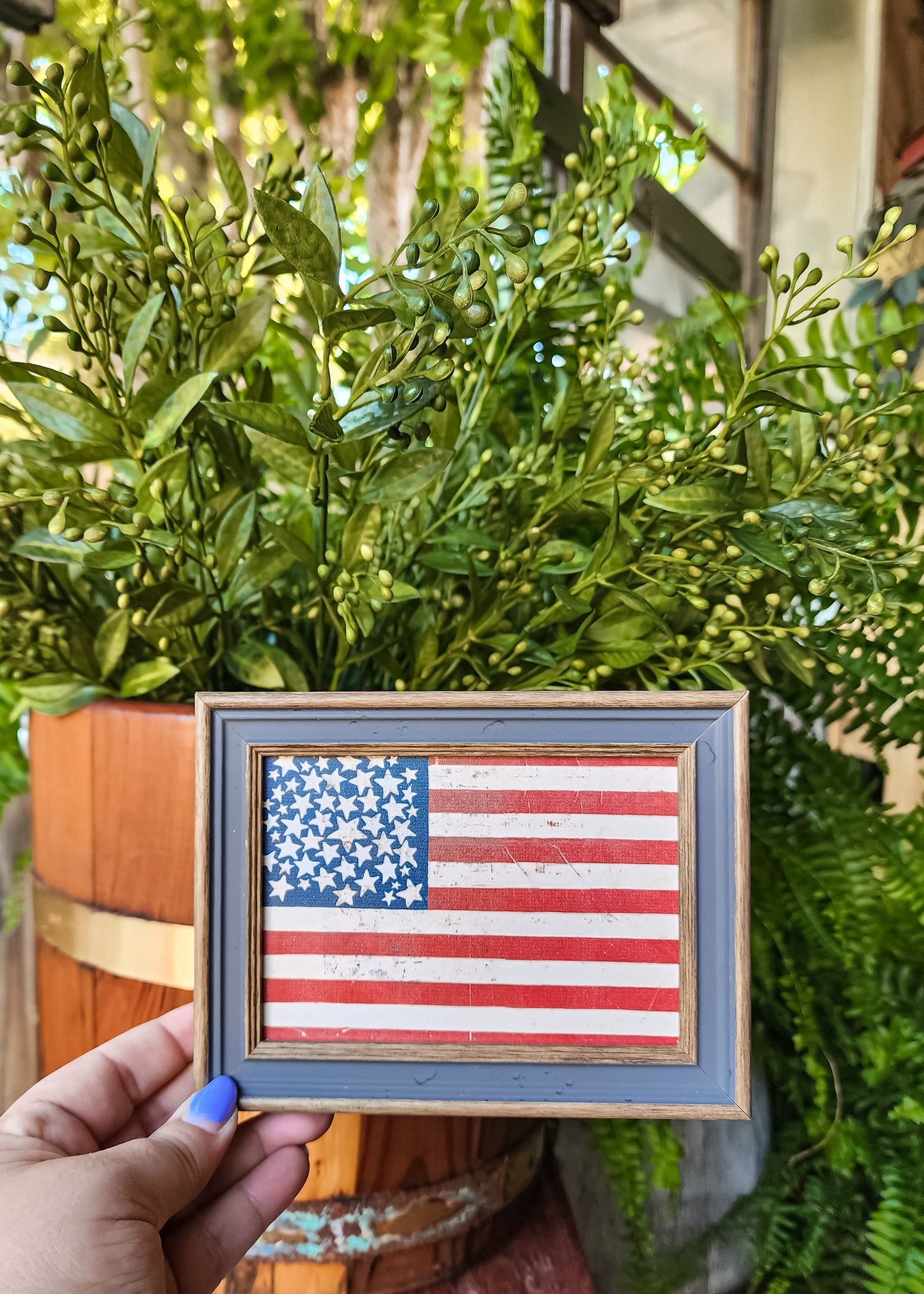 Rustic Flag Framed Antique Art (Small)