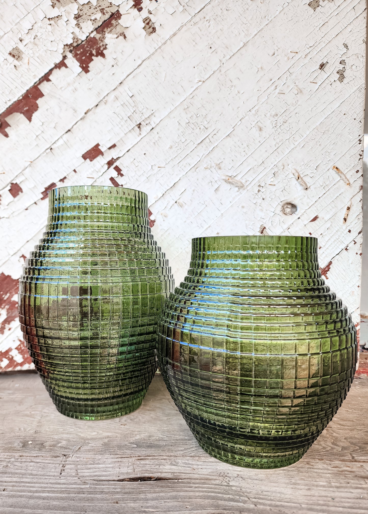 Honeycomb Pressed Glass Vase (Assorted)