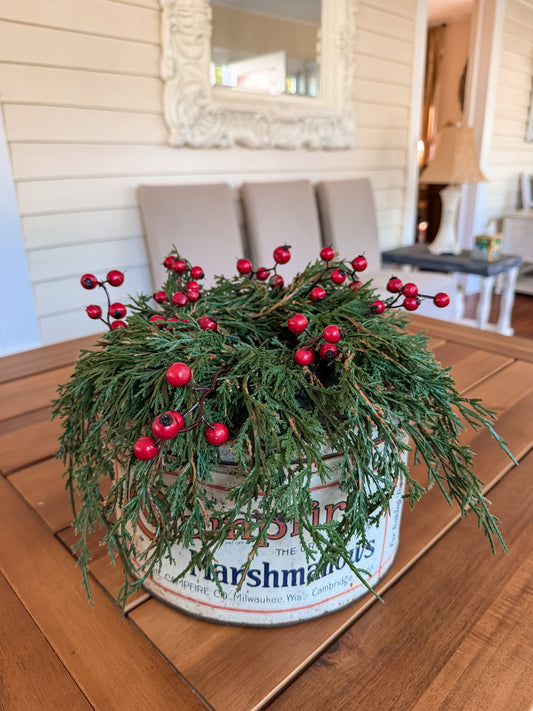 Yuletide Berry Candle Ring | 12"