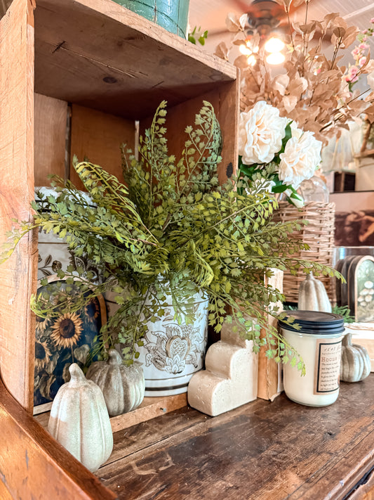 16" Soft Leaf Fern Bush