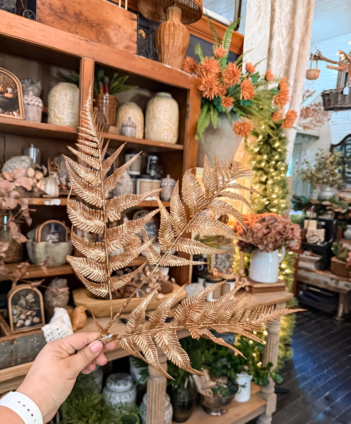 26" Washed Fern Spray – Brown & Gold