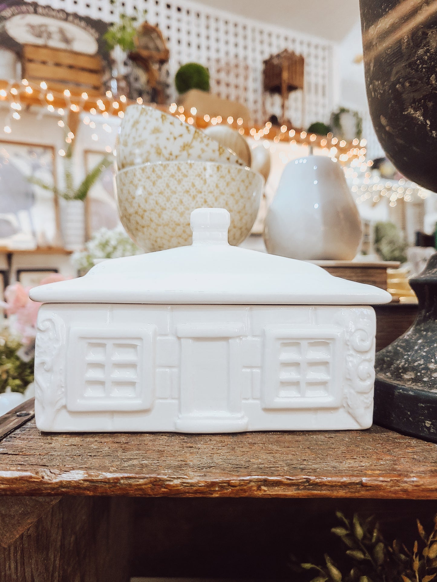 Ceramic House Dish With Lid 40% OFF